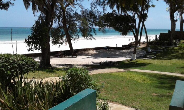 Photo of DIANI BEACHALETS